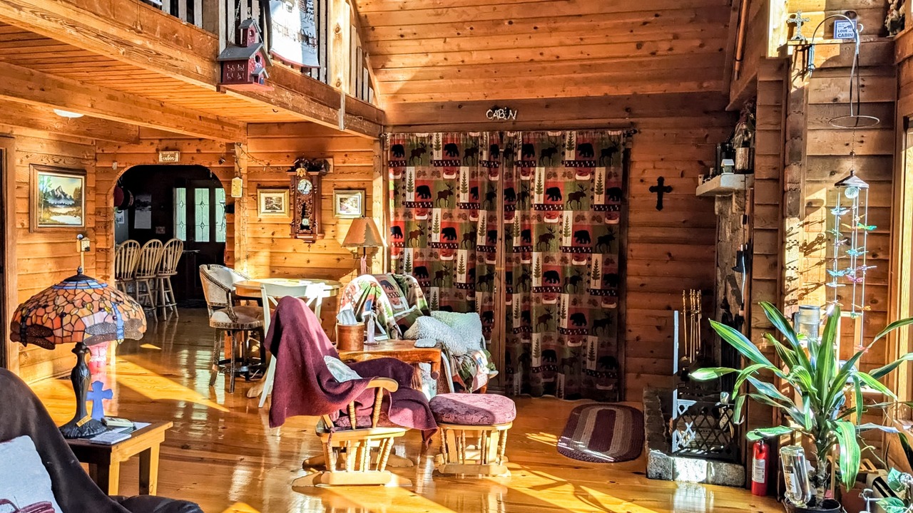 Photo of Others in Raymond