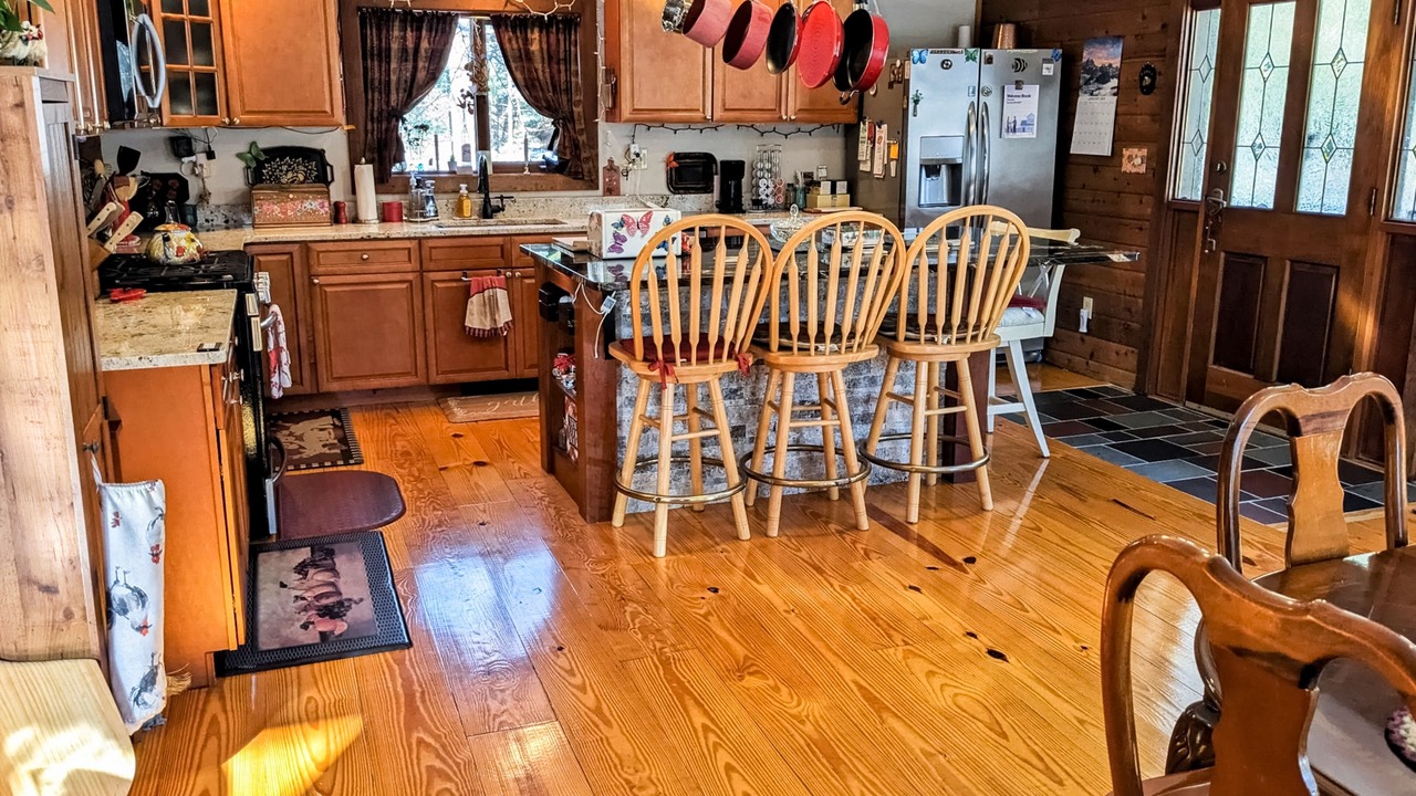 Photo of Kitchen in Raymond