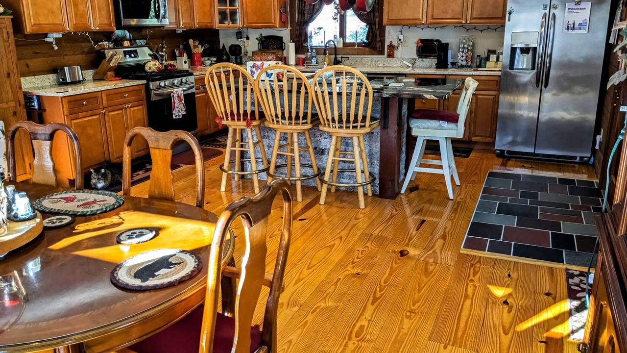 Photo of Kitchen in Raymond