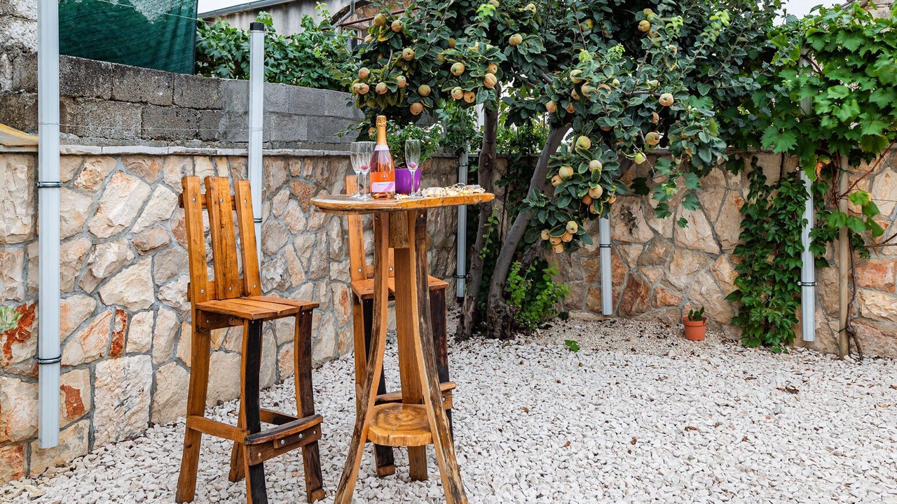 Photo of Outdoor in Siroke