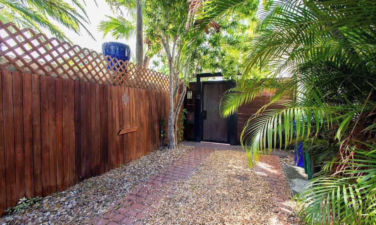 Photo of Outdoor in Midtown