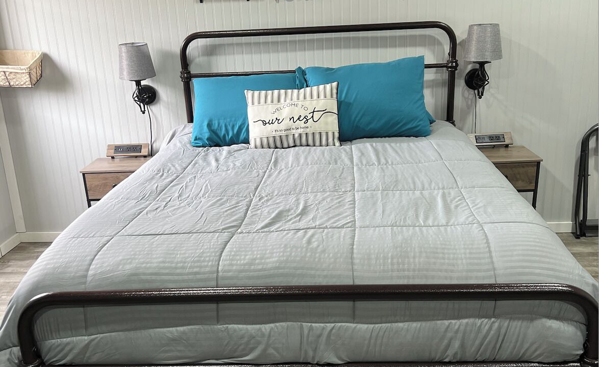 Photo of Bedroom in Keosauqua