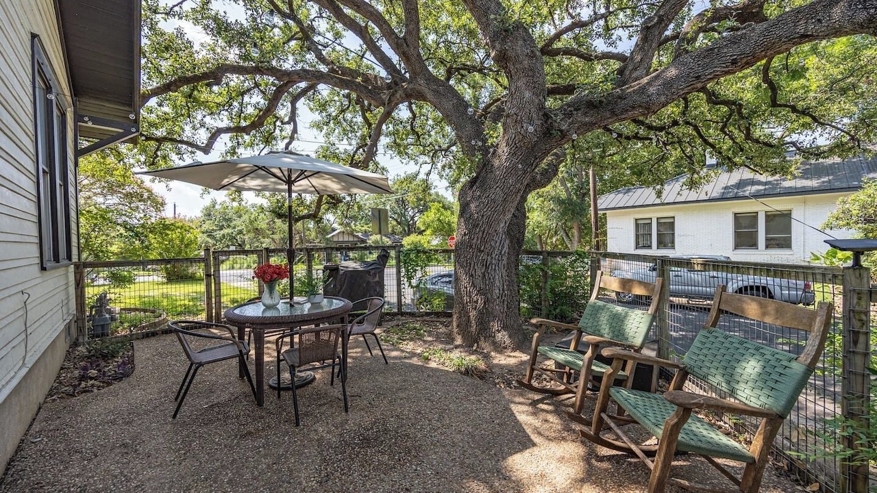 Photo of Outdoor in Travis Heights