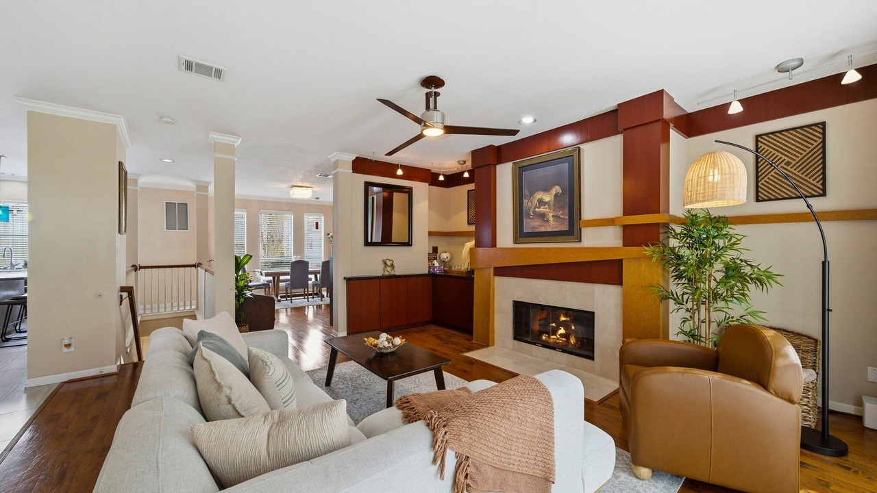 Photo of Livingroom in Midtown