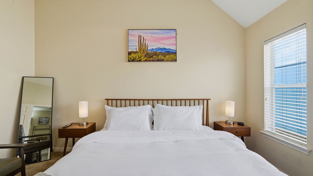 Photo of Bedroom in Midtown