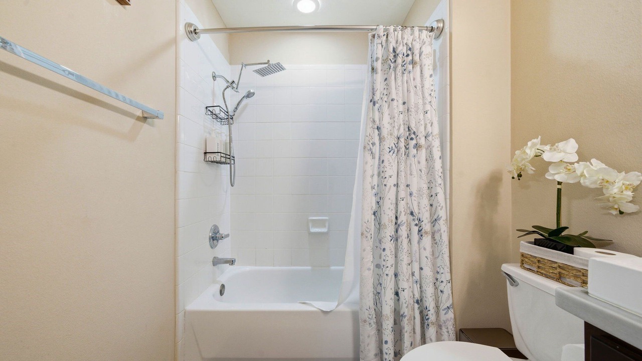 Photo of Bathroom in Midtown