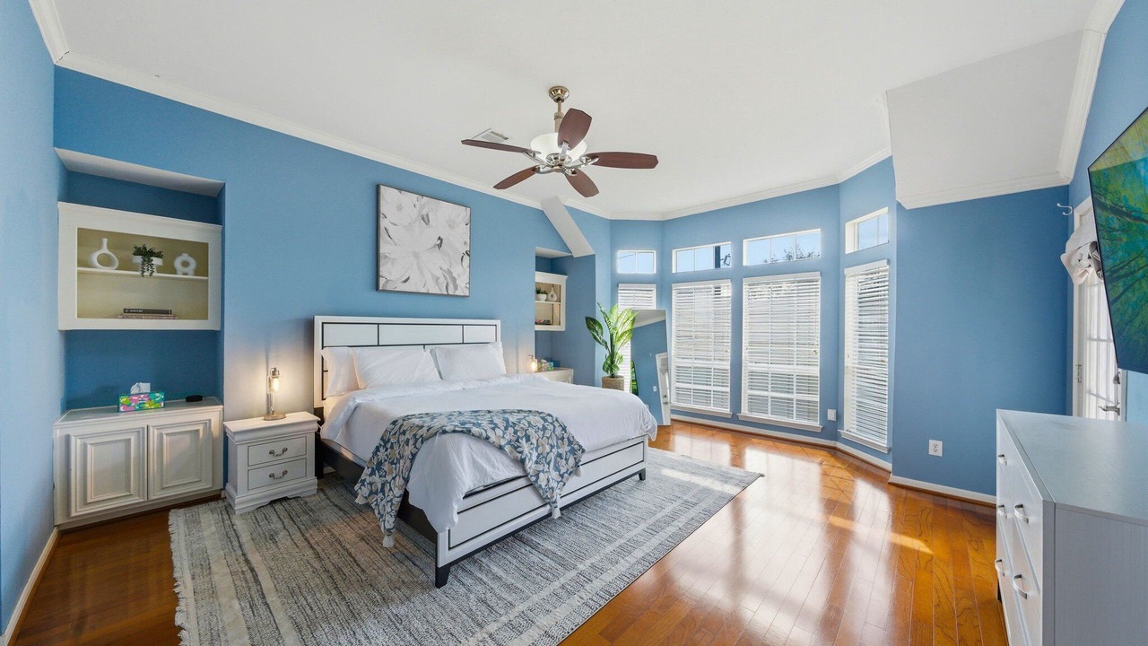 Photo of Bedroom in Midtown