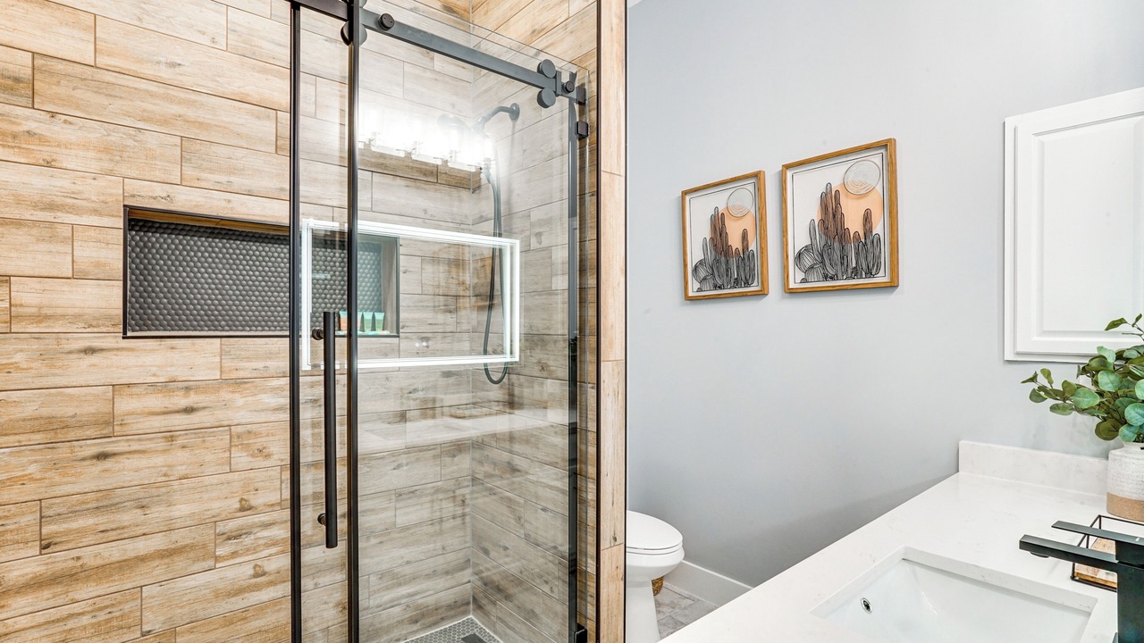 Photo of Bathroom in Fossil Creek
