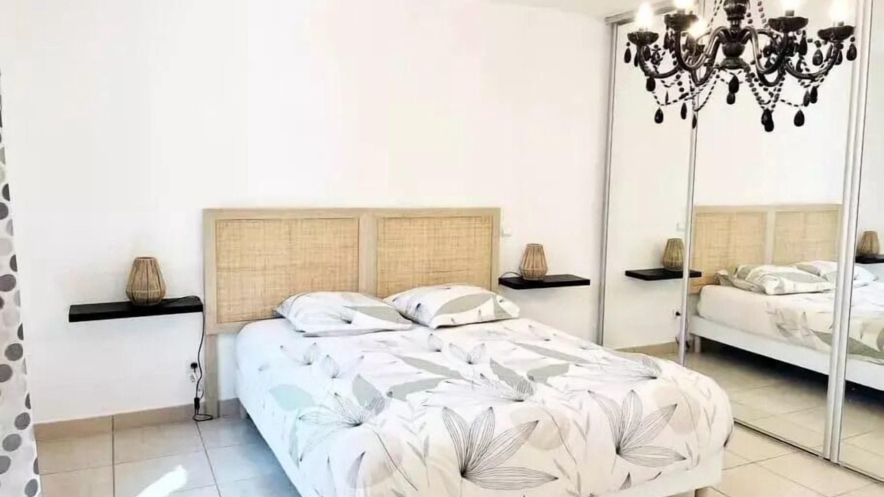 Photo of Bedroom in Perpignan