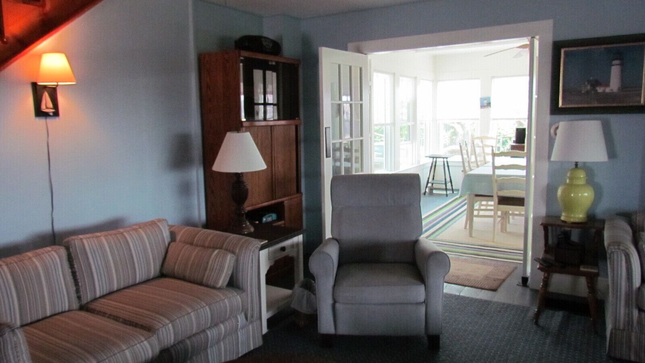 Photo of Livingroom in Falmouth Heights
