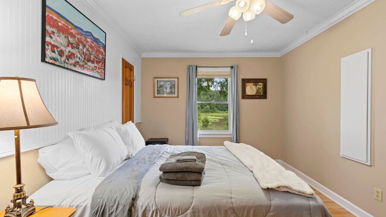 Photo of Bedroom in Fayetteville