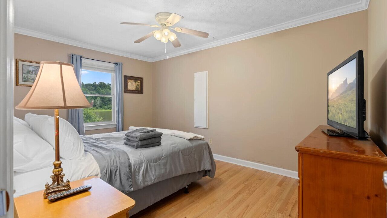 Photo of Bedroom in Fayetteville