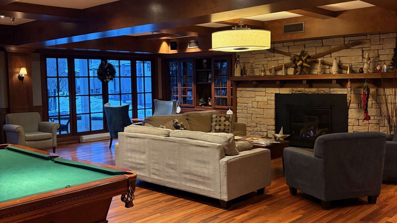 Photo of Livingroom in Mont-Tremblant