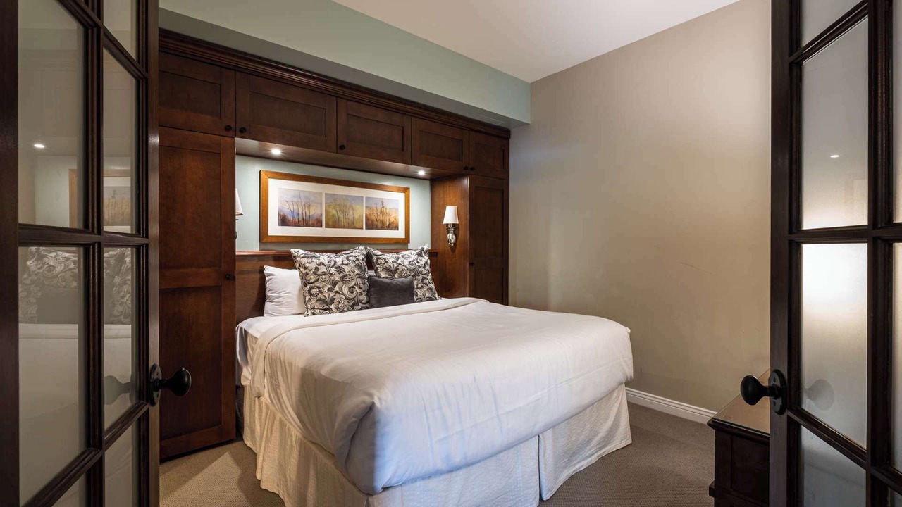 Photo of Bedroom in Mont-Tremblant