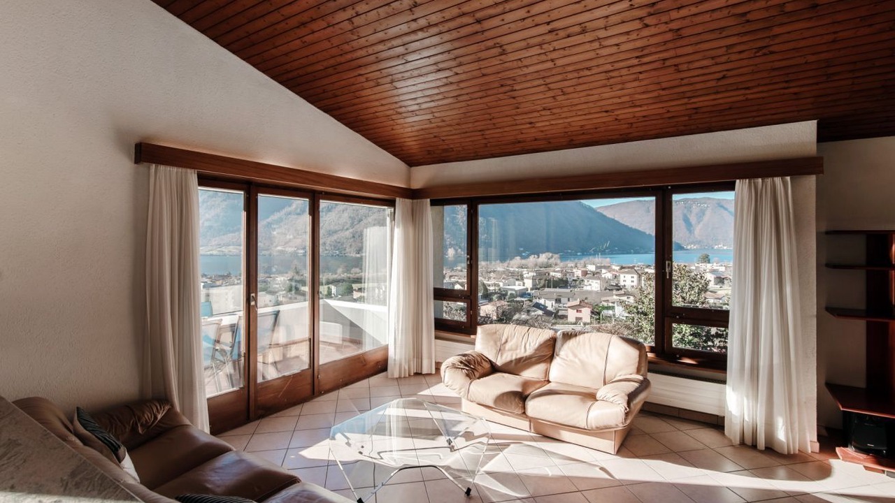 Photo of Livingroom in Melano