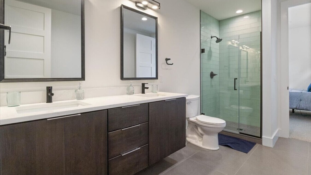 Photo of Bathroom in Sunrise Beach