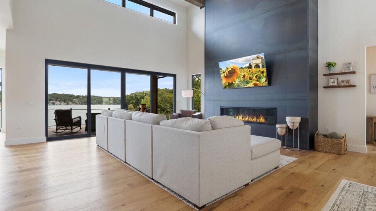 Photo of Livingroom in Sunrise Beach