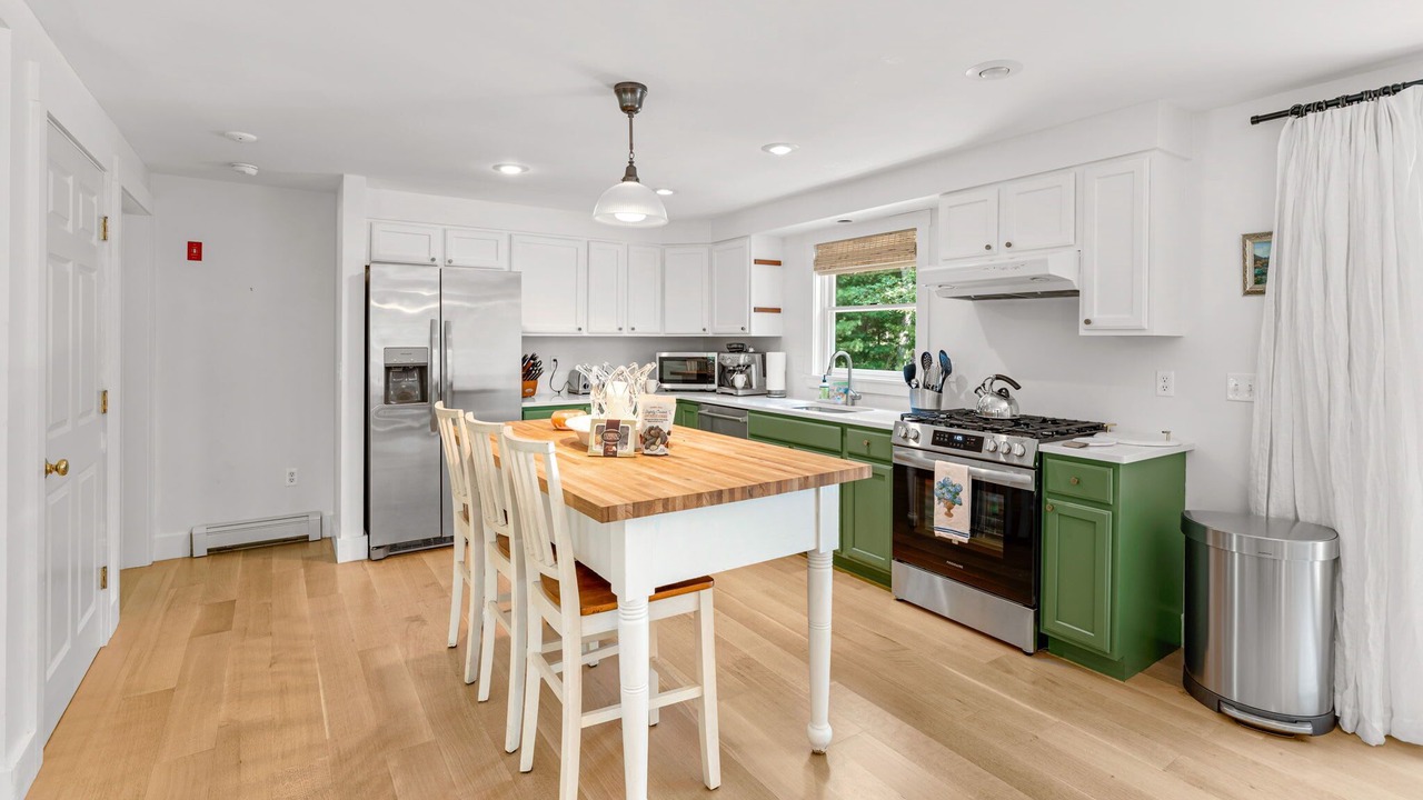 Photo of Livingroom in Tisbury