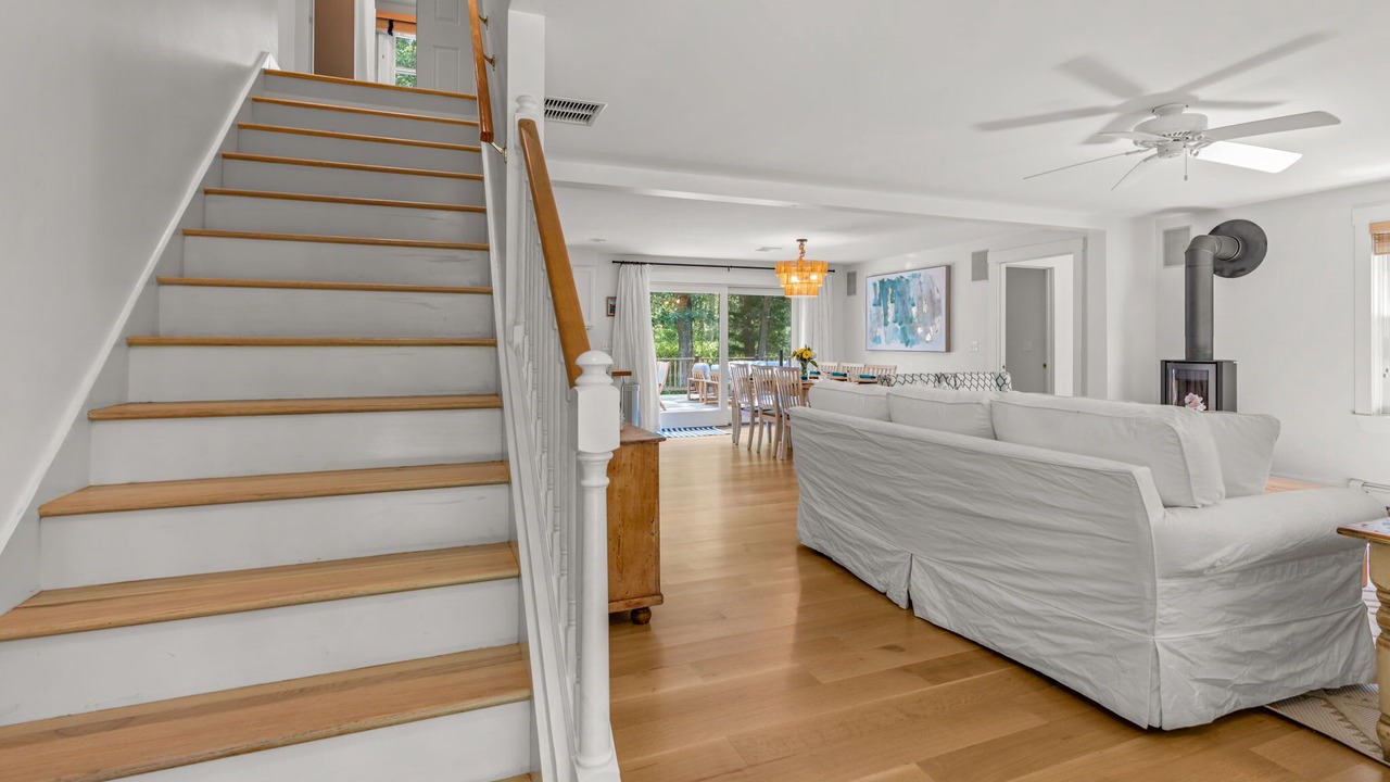 Photo of Livingroom in Tisbury