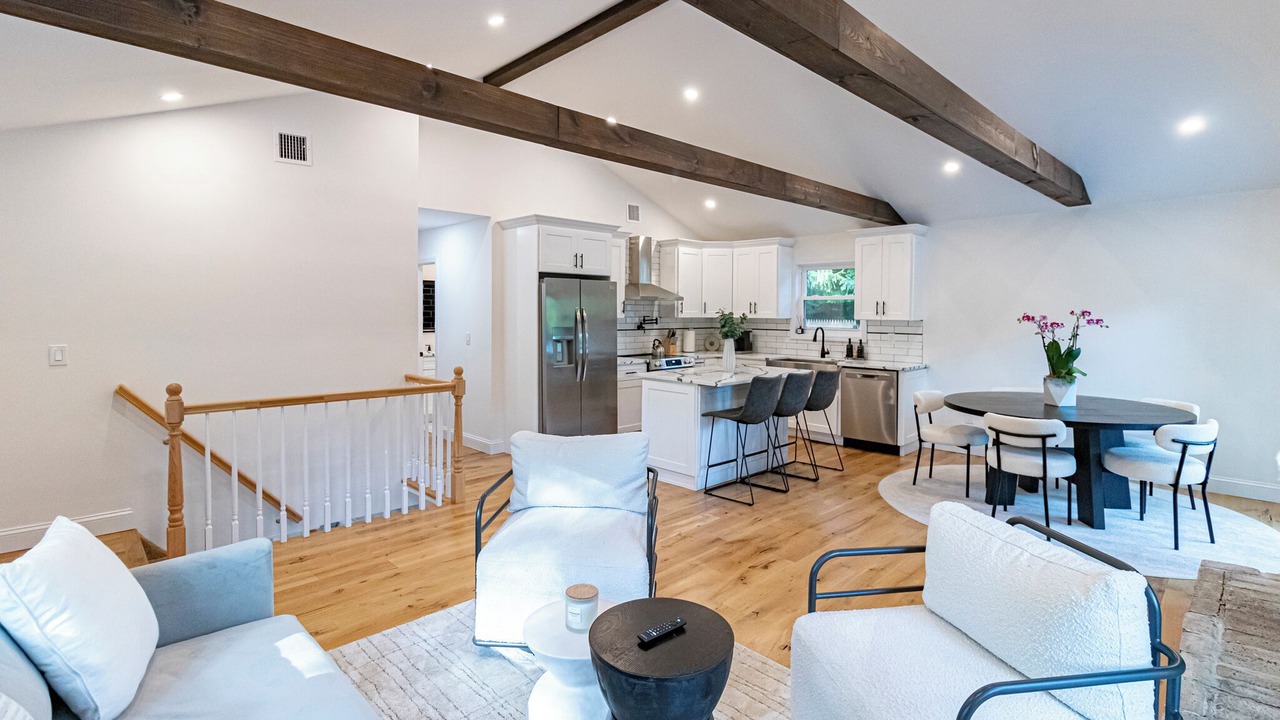 Photo of Livingroom in Westhampton