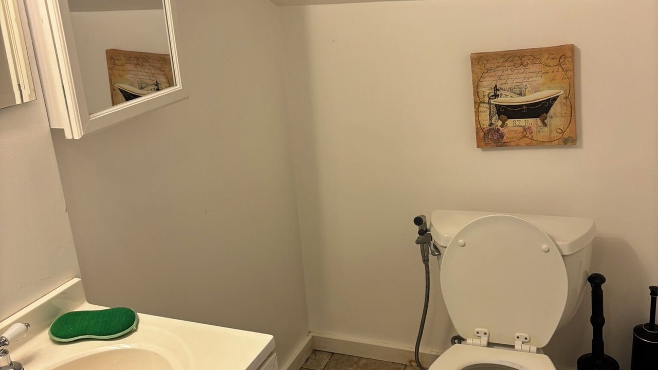 Photo of Bathroom in White Plains