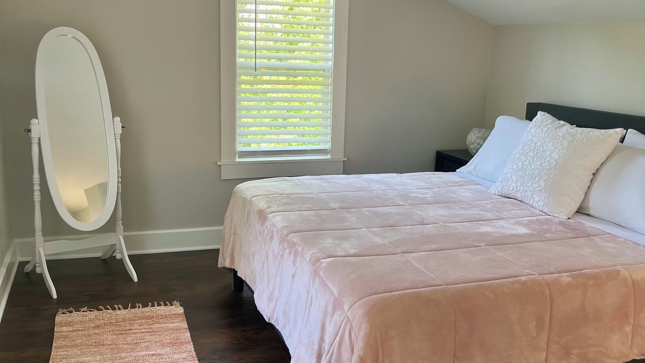 Photo of Bedroom in Wheaton