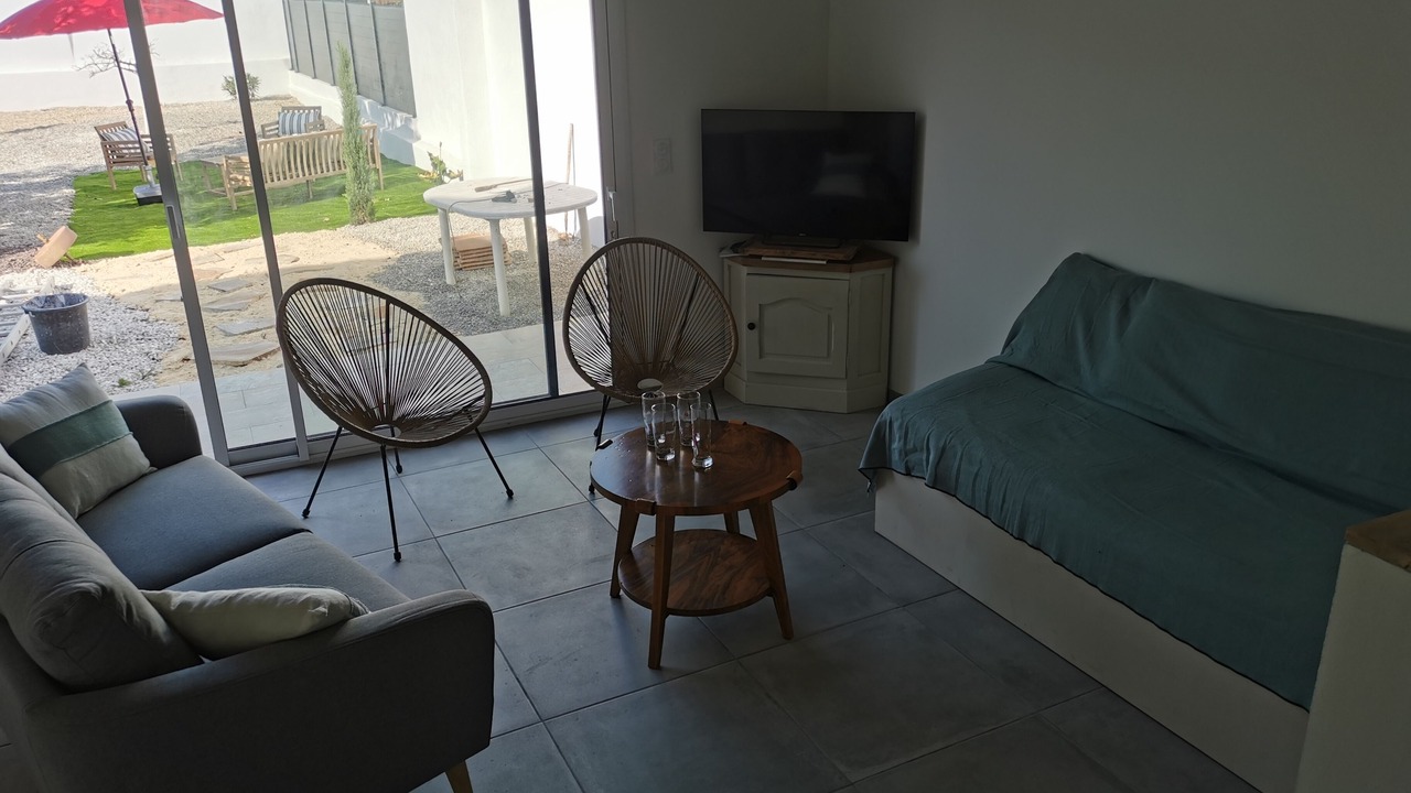 Photo of Livingroom in Corneilhan