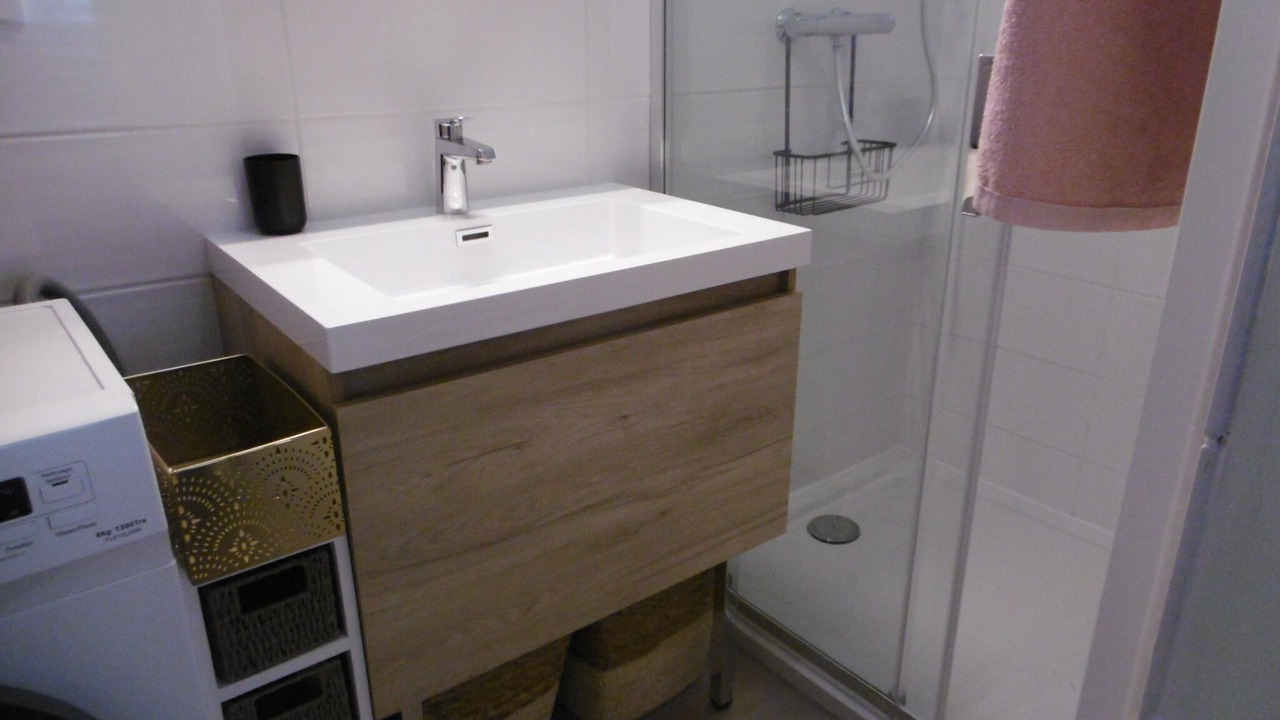 Photo of Bathroom in Savigny-en-Veron
