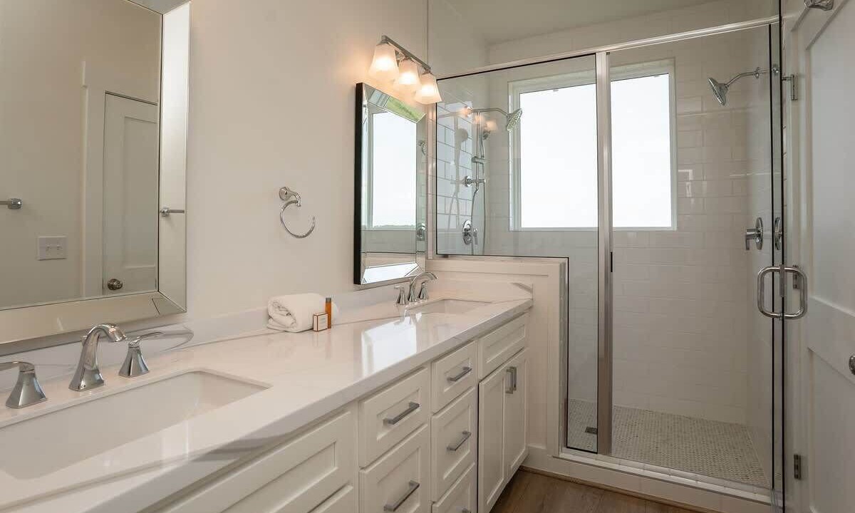 Photo of Bathroom in Bonito Boathouses