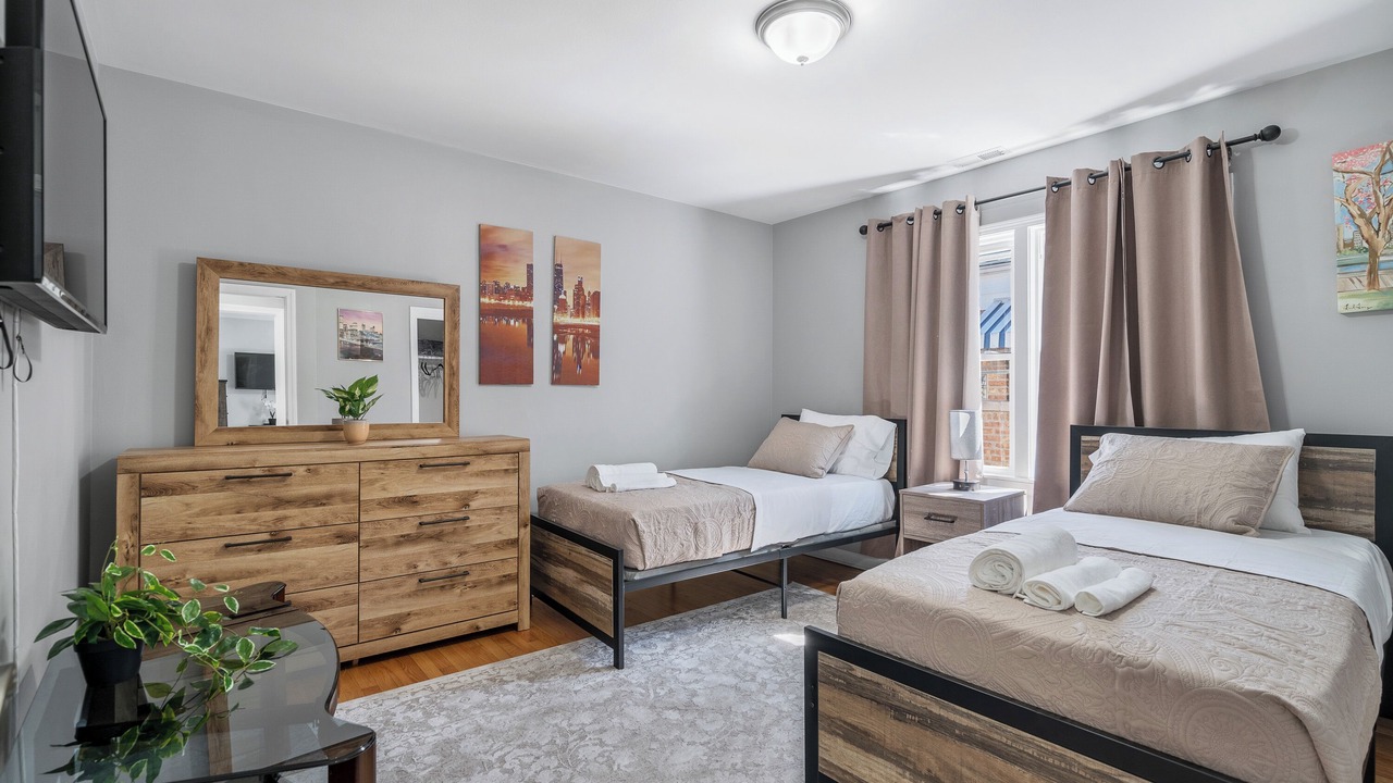 Photo of Bedroom in Belmont Cragin