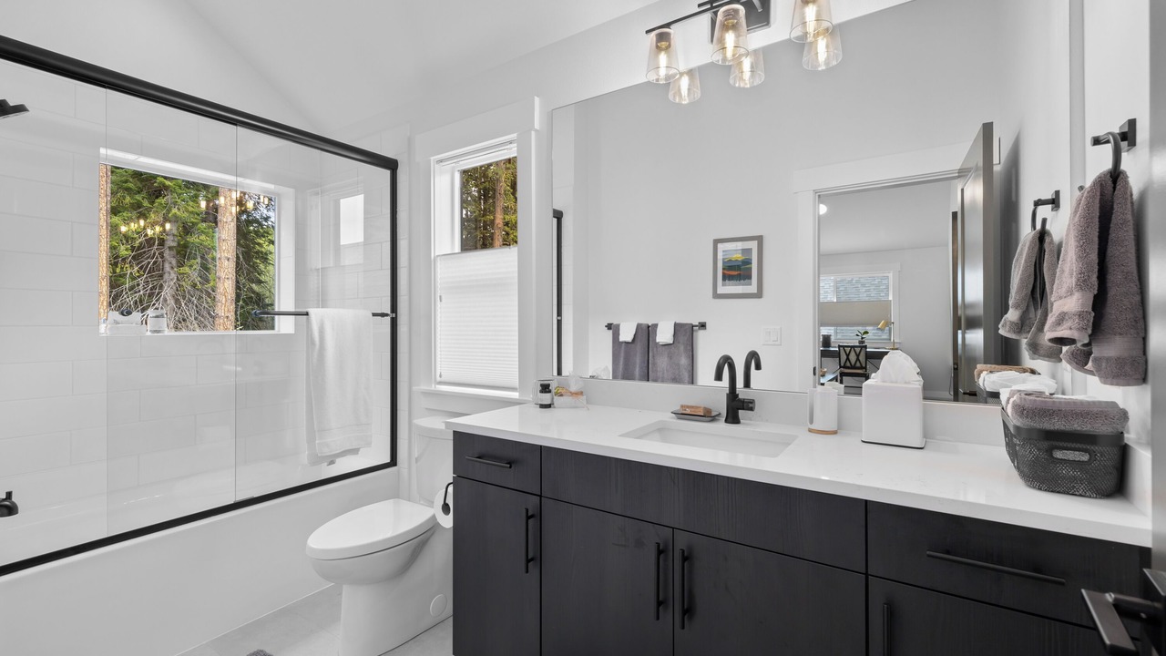 Photo of Bathroom in Roslyn