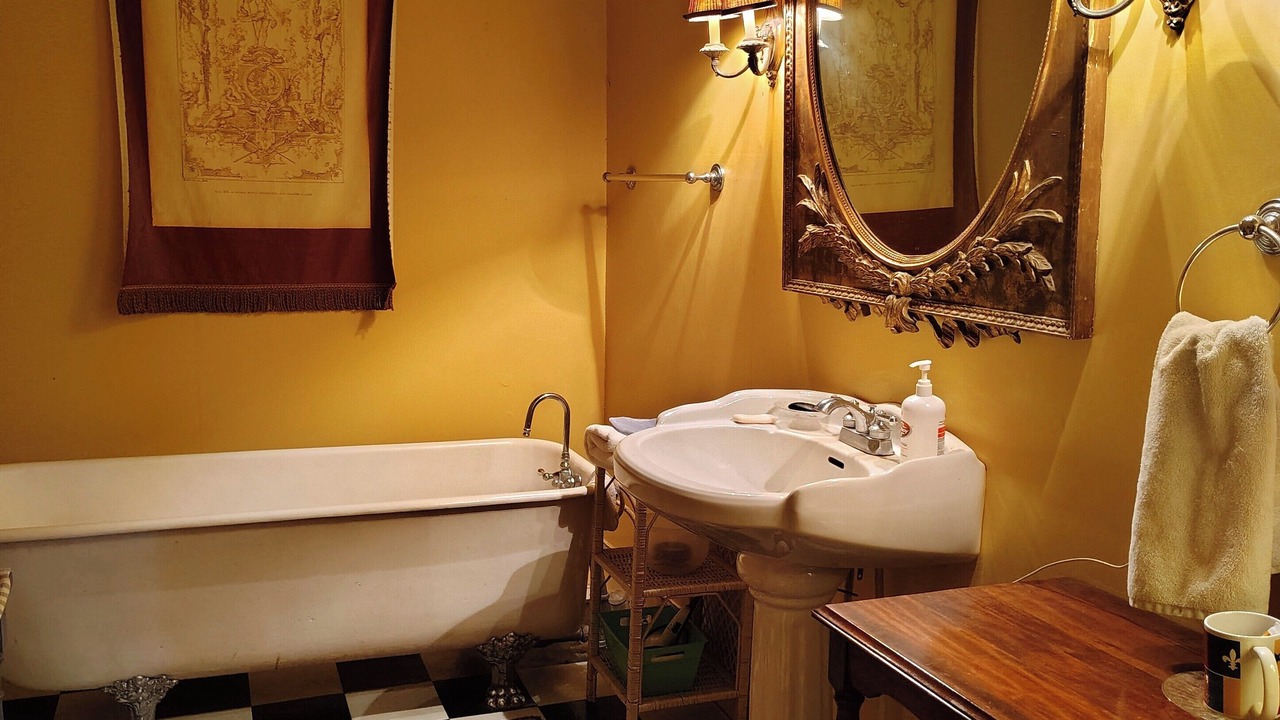 Photo of Bathroom in Washington