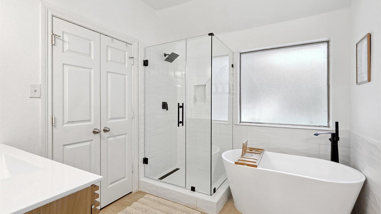 Photo of Bathroom in Red Oak
