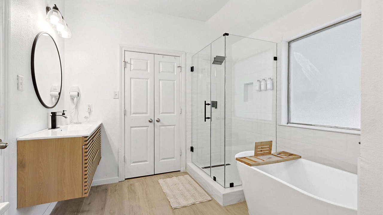 Photo of Bathroom in Red Oak