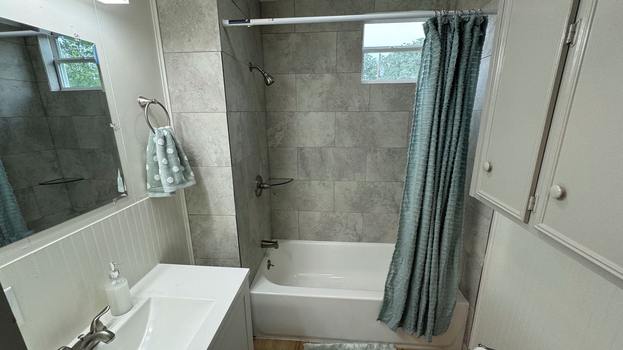Photo of Bathroom in Magnolia