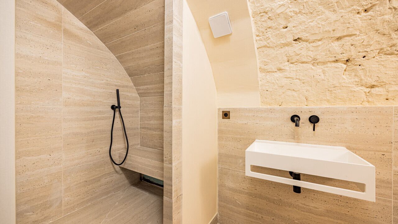 Photo of Bathroom in Montmartre