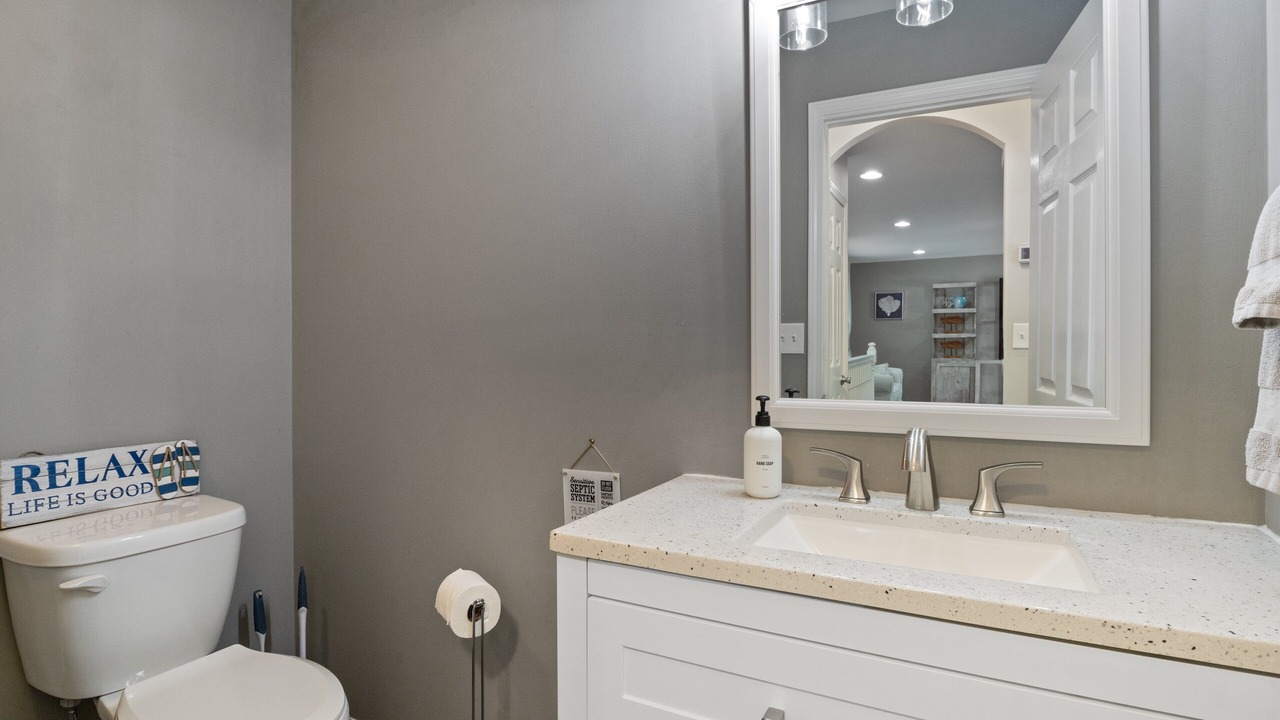 Photo of Bathroom in Linn Creek