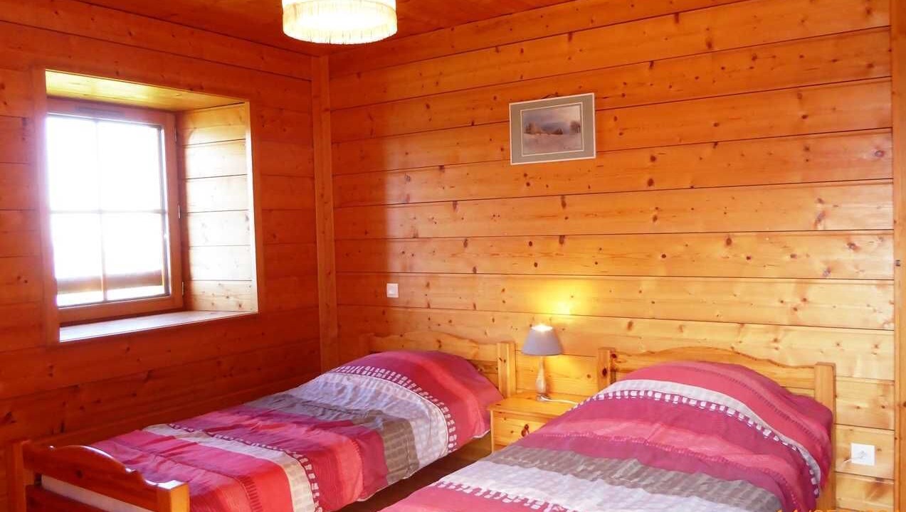 Photo of Bedroom in Saint-Pierre-de-Genebroz