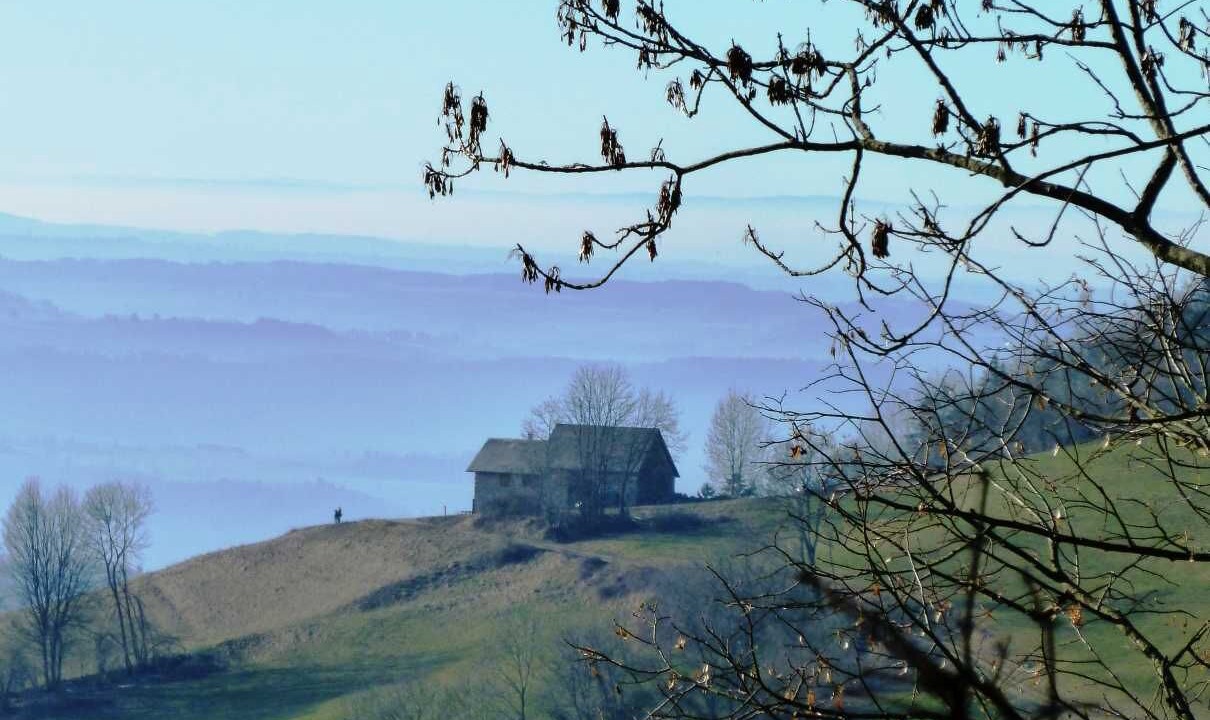 Photo of Bathroom in Saint-Pierre-de-Genebroz