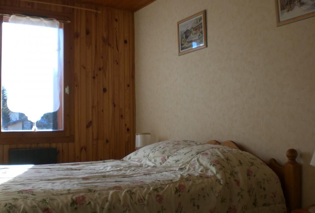 Photo of Bedroom in Doucy-Combelouviere