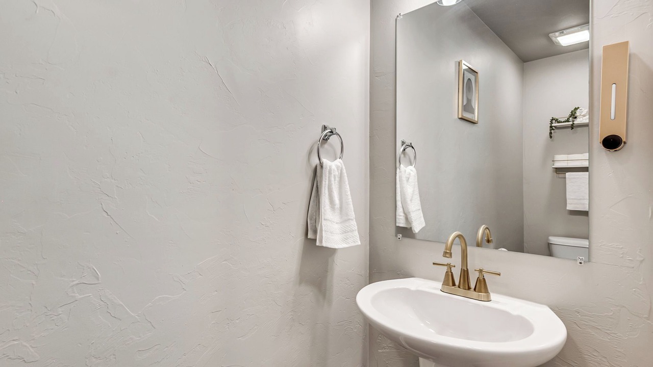 Photo of Bathroom in Central Oklahoma City