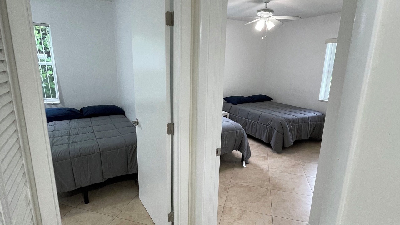 Photo of Bedroom in Country Club Park