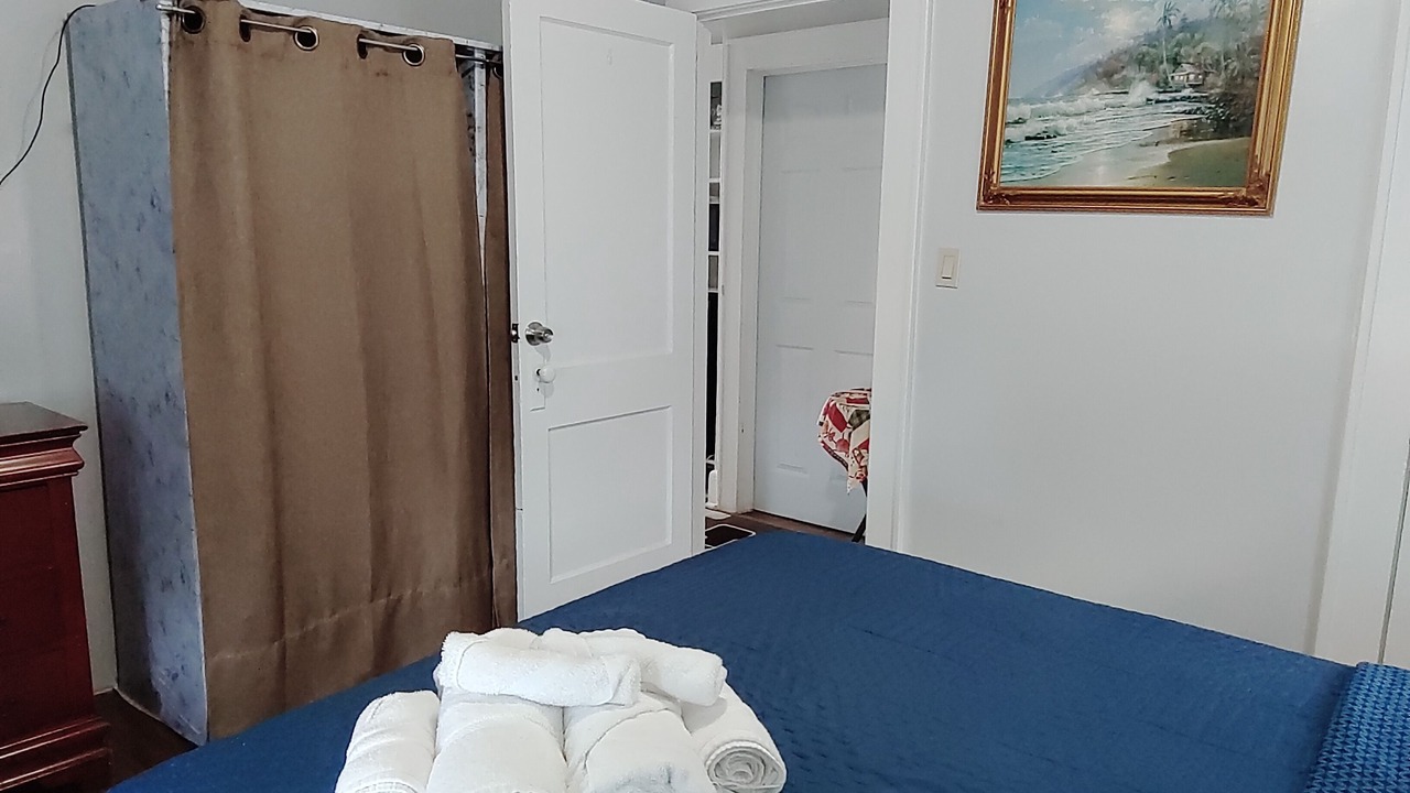 Photo of Bedroom in Roselle