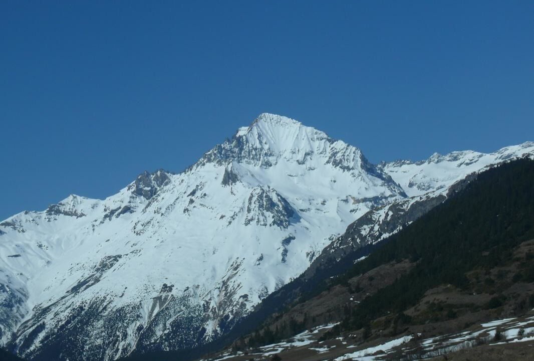 Photo of Bedroom in Lanslevillard