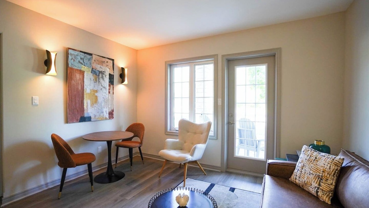 Photo of Livingroom in Oro-Medonte