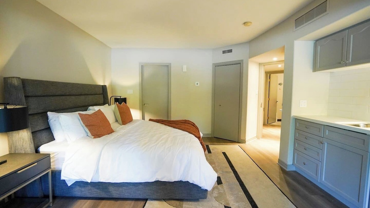 Photo of Bedroom in Oro-Medonte