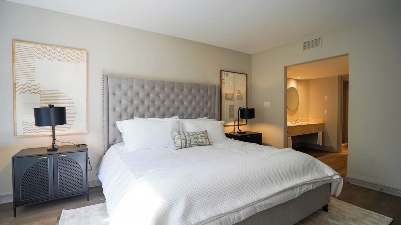 Photo of Bedroom in Oro-Medonte