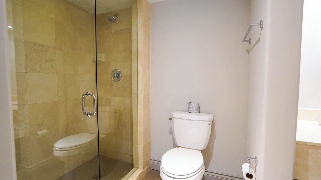 Photo of Bathroom in Oro-Medonte