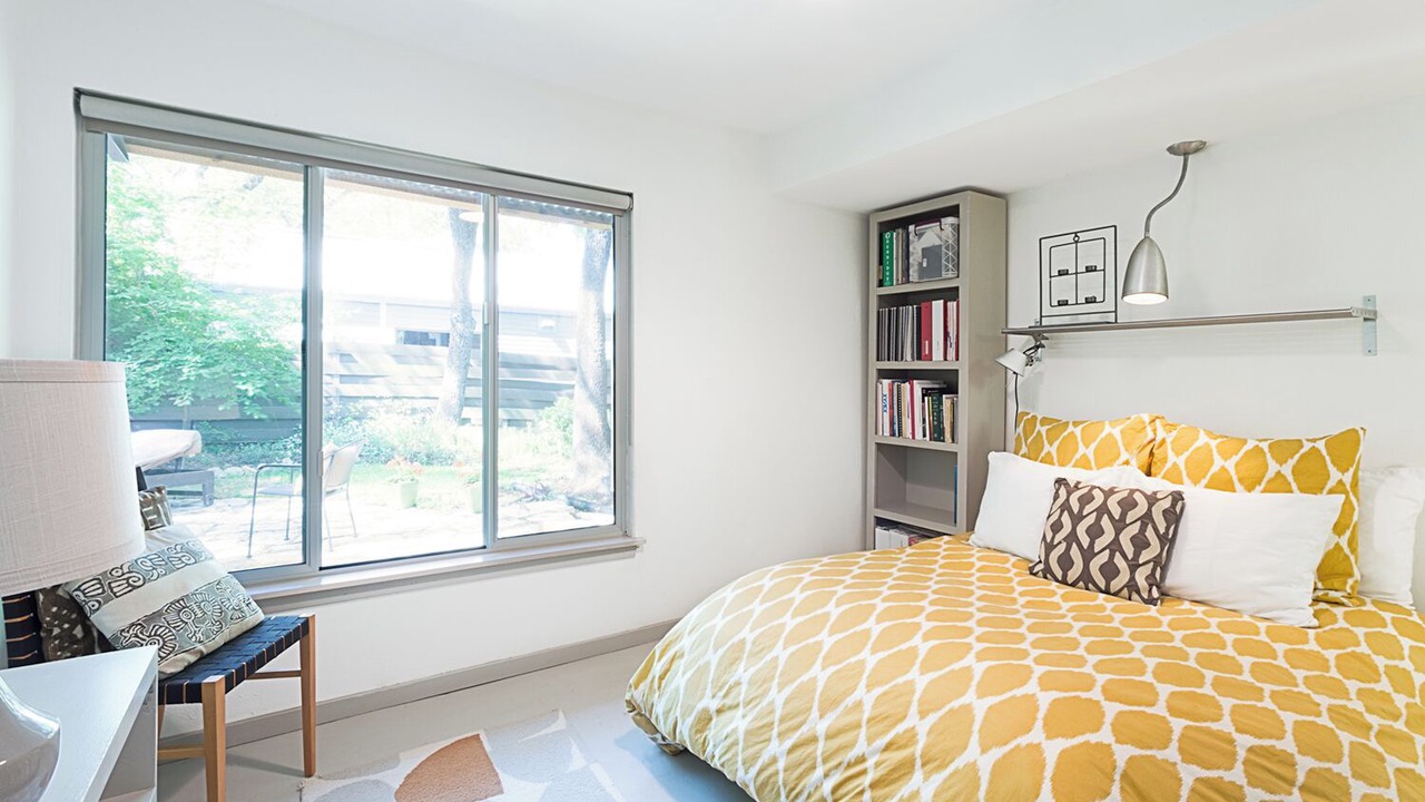 Photo of Bedroom in Barton Hills