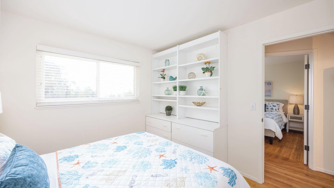 Photo of Bedroom in Linda Mar